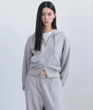 Musinsa standard 볼륨 크롭 후드 파카