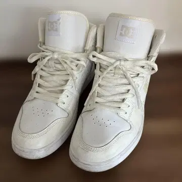 DC 하이컷 스니커즈 화이트 x 실버 27.0cm