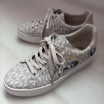 [ 새상품급 ] MICHAEL KORS (마이클코어스) 스니커즈 24cm