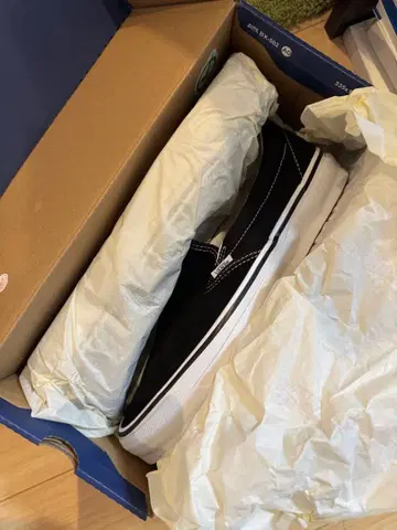 VANS 클래식 슬립온 98 블랙 화이트