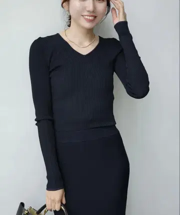 anuans 아뉴앙스 럭스 비스코스 리브 니트 풀오버 네이비