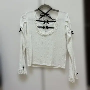 NOEMIE 긴팔 니트탑