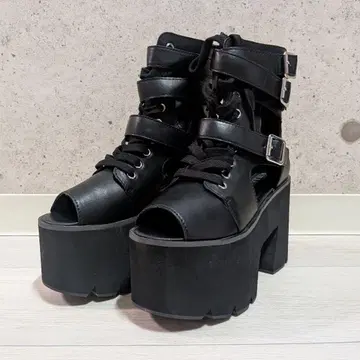 KILLSTAR 통굽 부츠 UK4 약 23~23.5cm 블랙