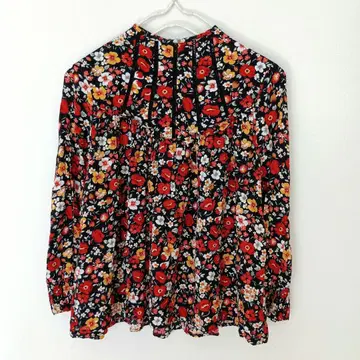 ZARA 꽃무늬 블라우스 XS 사이즈