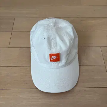 NIKE 캡 화이트 오렌지