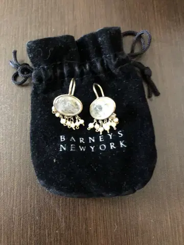 라스르 귀걸이