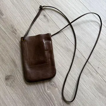 저널 스탠다드 숄더백 브라운 가죽