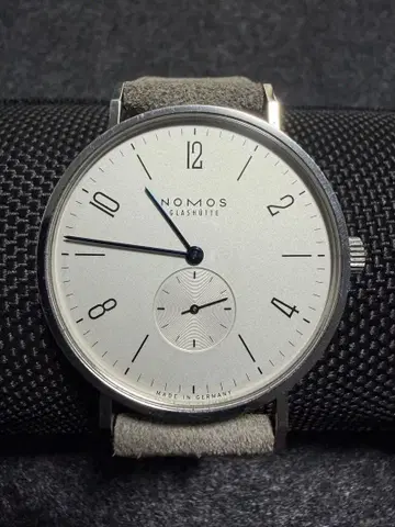 노모스 탕젠테 38 NOMOS Tangente 38