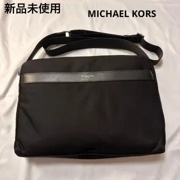새상품 MICHAEL KORS 마이클코어스 크로스 바디 숄더백