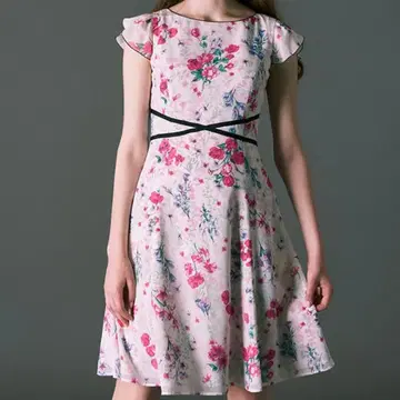 TOCCA 다카라즈카 콜라보 호시카제 마도카