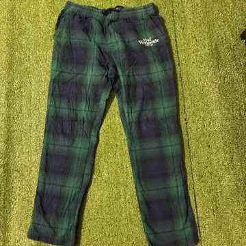 HUF 체크 무늬