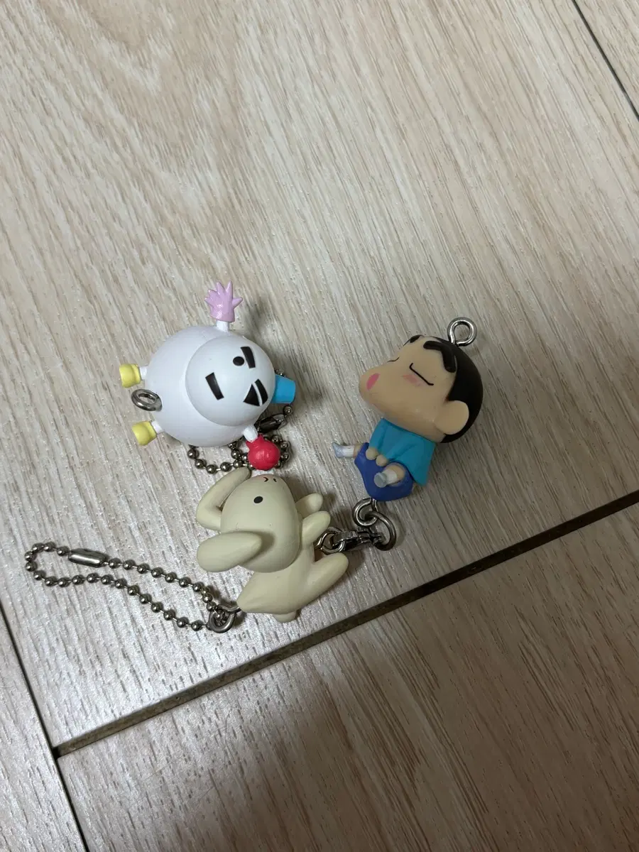 짱구는못말려 데롱가챠 일괄