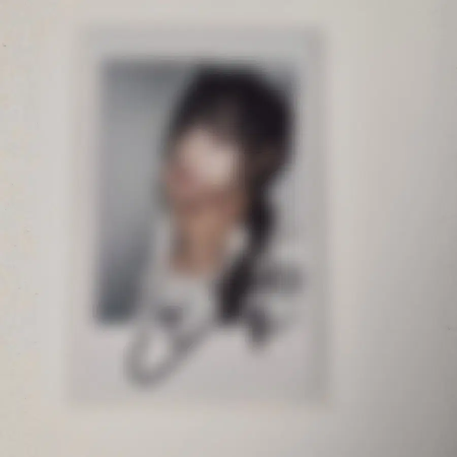 QWER 시요밍 시연 싸인 폴라로이드 싸폴 해외투어 콘서트 폴라 교복