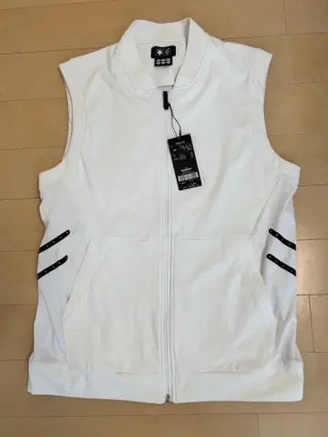 DESCENTE 골프 베스트 DGM3316F 화이트 O 사이즈