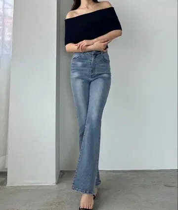 Louere 루엘레 스트레치 플레어 데님 팬츠