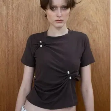 Stone Pinched Lyocel Tee / Brown