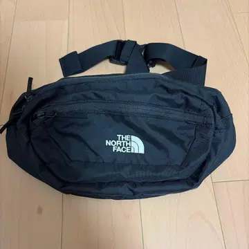 THE NORTH FACE 바디백 블랙
