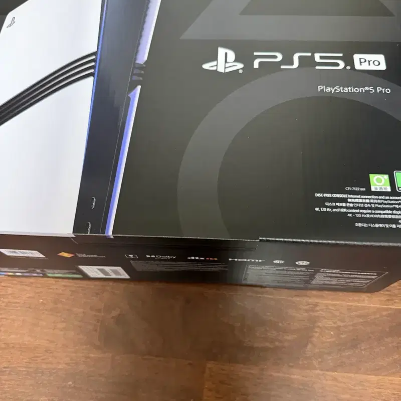 플스5 프로 ps5 pro 미개봉 새제품 팝니다.