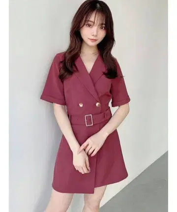 RESEXXY 핑크 테일러드 숏 콤비네이존