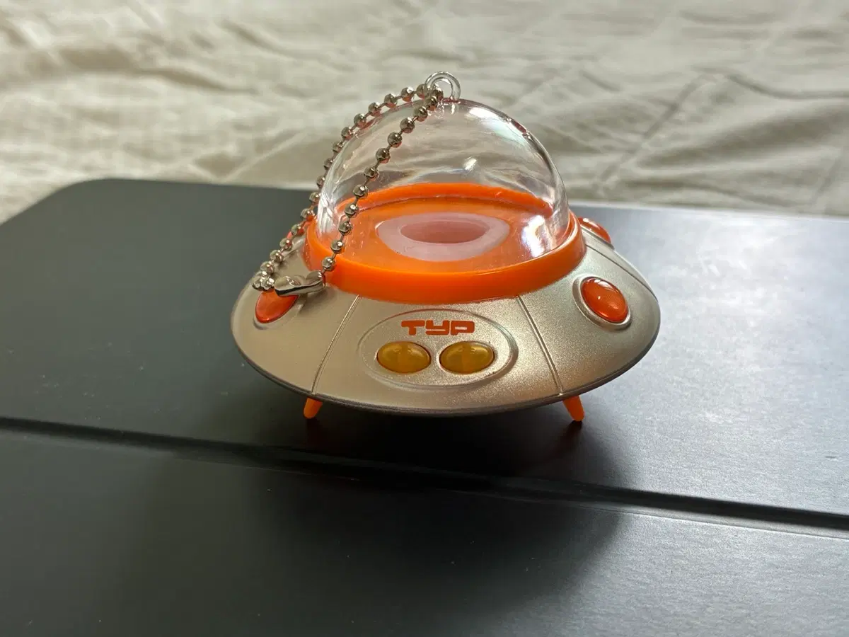 ufo가챠 주황색 판매