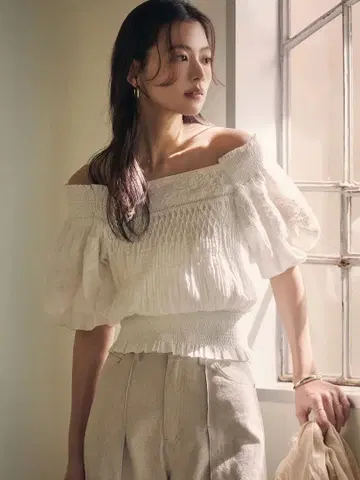 anuans India 자수 스모킹 블라우스