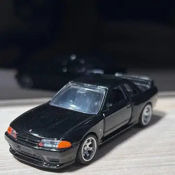 개조 토미카 스카이라인 GTR (BNR32)