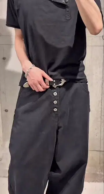 스터드 가죽 벨트 블랙