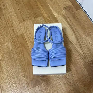 LAURENCE BUND LINE 플랫 샌들 36