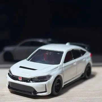 개조 토미카 Honda 시빅 TYPE-R