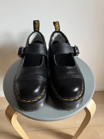 Dr.Martens. 닥터마틴 스트랩 신발