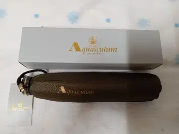 Aquascutum 아쿠아스큐텀 포장 미사용품 접이식 우산 6개 뼈 직경 100cm