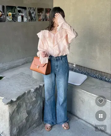 미사용 새상품 누그 nugu 한국 핑크 얇은 소재 프릴 긴팔 블라우스