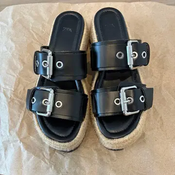 ZARA 플랫폼 샌들 블랙 35