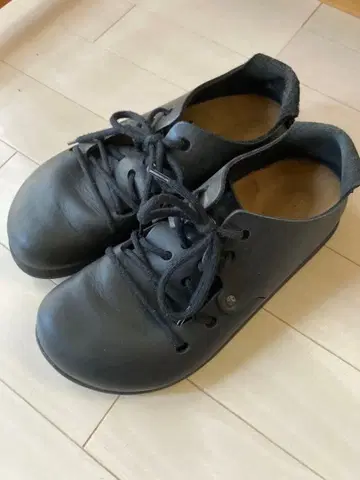 버켄스탁 몬타나 24cm