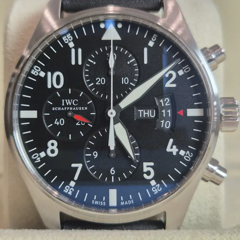 IWC 파일럿 크로노그래프