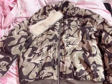 카모플라쥬 퍼 자켓