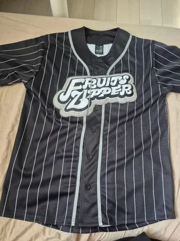 FRUITS ZIPPER 최애 어필 유니폼