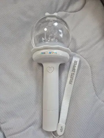 FRUITS ZIPPER 공식 응원봉
