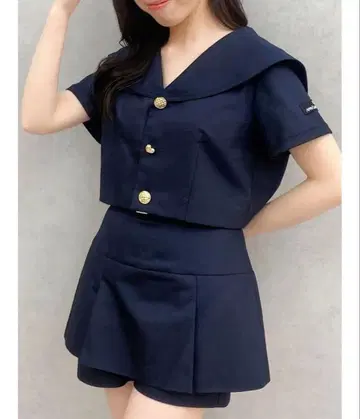 dazzlin 세일러 카라 자켓 네이비