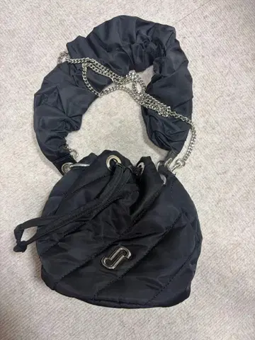 지나시스 JEANASIS 나일론 개더 복조리 BAG