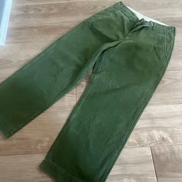 BEAMS PLUS 헤링본 밀리터리 팬츠 S