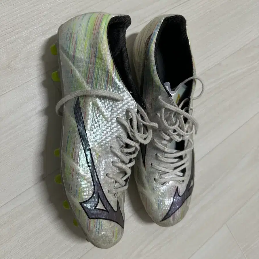 미즈노 축구화 265