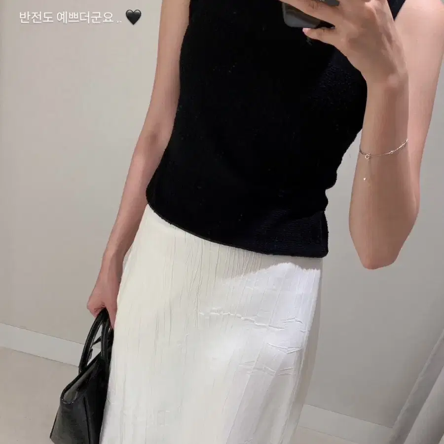 (새상품)시에SIE 아이비 텍스쳐드 슬리브리스 블랙 S