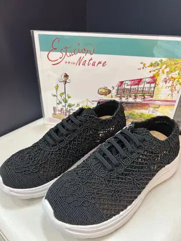 Estacion 여성용 스니커즈 블랙