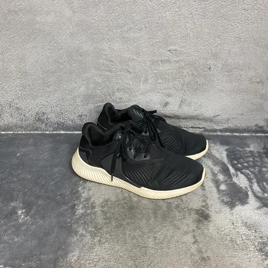 아디다스 운동화 270