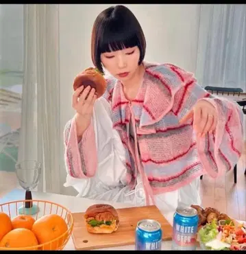 핑크 보더 플레어 슬리브 가디건 완판템 봄색 아사기니뇨 씨
