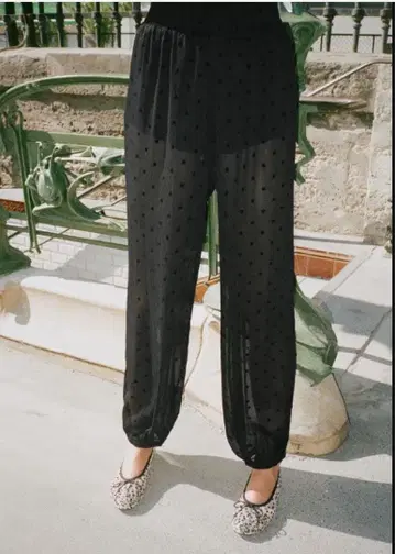 ZARA 도트 무늬 벌룬 팬츠 M