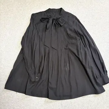 T830 ATSURO TAYAMA 보타이 핀턱 티셔츠 긴팔 S