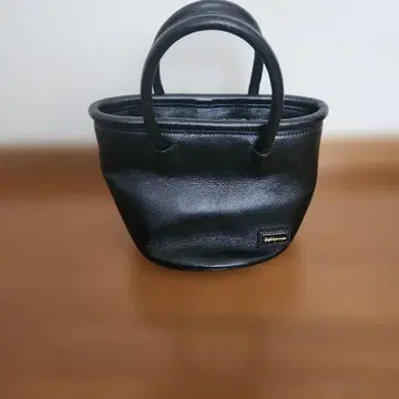 Gigli by Romeo Gigli 핸드백 블랙