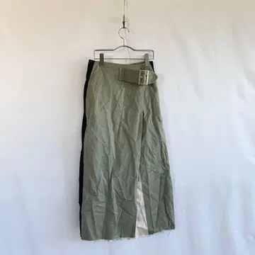 patterntorso 바이컬러 롱 스커트 벨트 카키 블랙